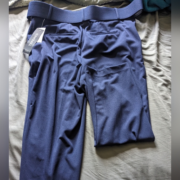 Ricki's taper leg pant - Picture 3 of 3